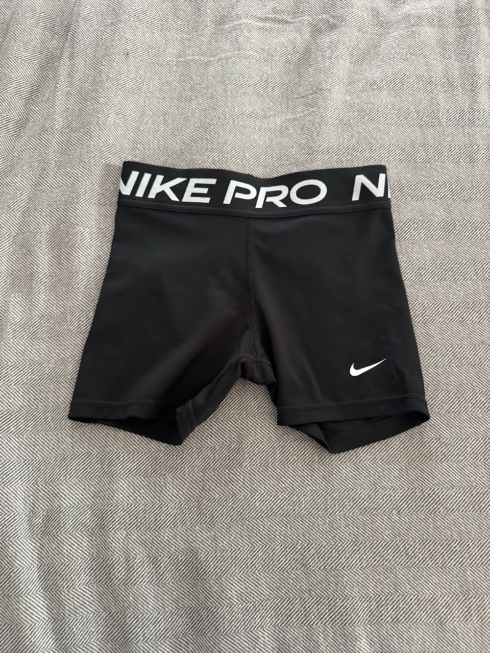 Girls Nike Pro Black Compression Training Shorts